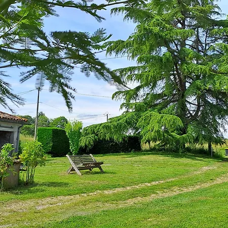 Oda ve Kahvaltı La Garenne